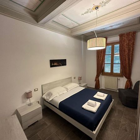 Residence Amalia Guelfa Florencia Exterior foto